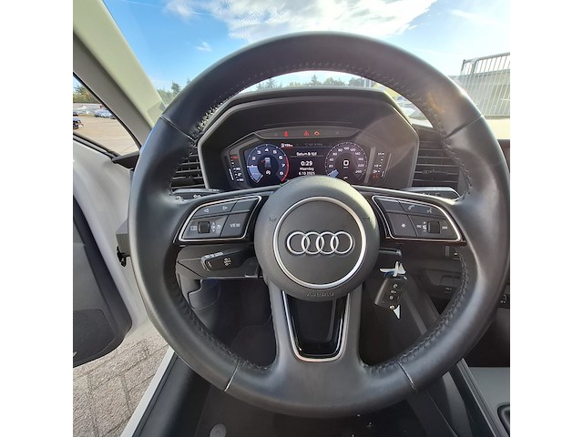 Personenauto audi, a1 sportback, wit, bouwjaar 2020 - afbeelding 3 van  42