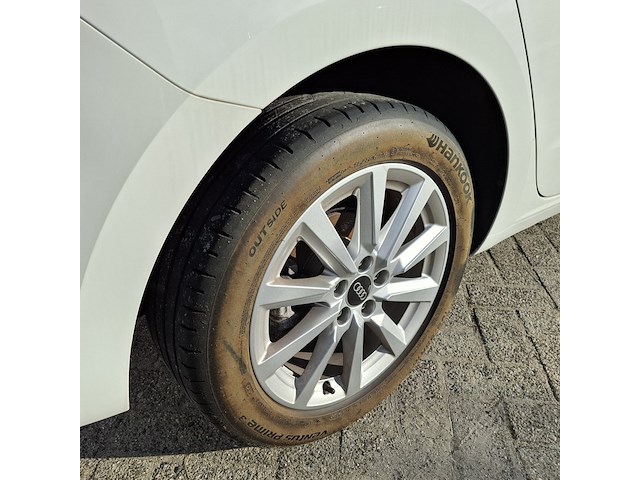 Personenauto audi, a1 sportback, wit, bouwjaar 2020 - afbeelding 21 van  42