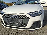 Personenauto audi, a1 sportback, wit, bouwjaar 2020 - afbeelding 37 van  42