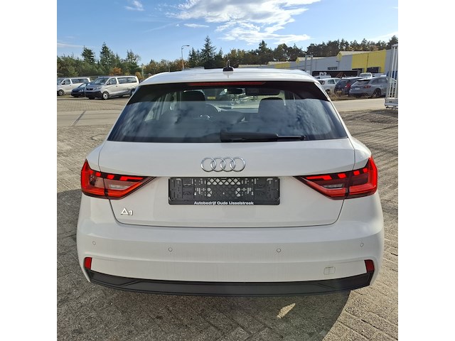 Personenauto audi, a1 sportback, wit, bouwjaar 2020 - afbeelding 39 van  42