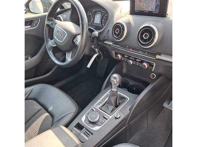Personenauto audi, a3 limousine 1.4 tfsi cod, bouwjaar 2015 - afbeelding 30 van  59