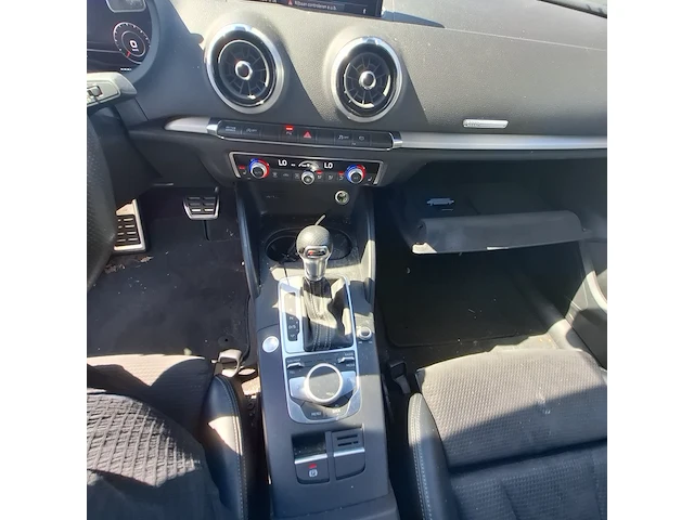 Personenauto audi, a3 limousine 35 tfsi cod sport s-line edition, bouwjaar 2019 - afbeelding 8 van  45