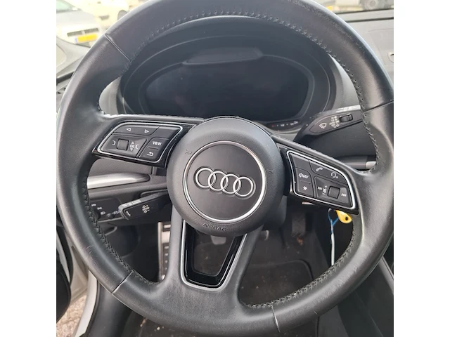 Personenauto audi, a3 sportback 1.0 tfsi sport lease edition, wit, bouwjaar 2017 - afbeelding 4 van  35