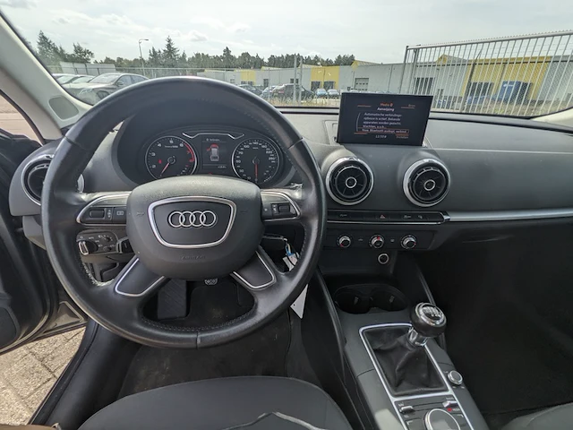 Personenauto audi, a3 sportback 1.2 tfsi attraction pro line, bouwjaar 2013 - afbeelding 8 van  49