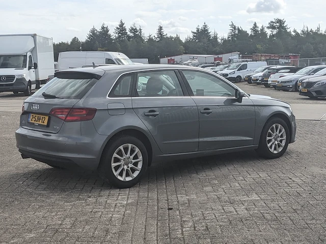 Personenauto audi, a3 sportback 1.2 tfsi attraction pro line, bouwjaar 2013 - afbeelding 46 van  49