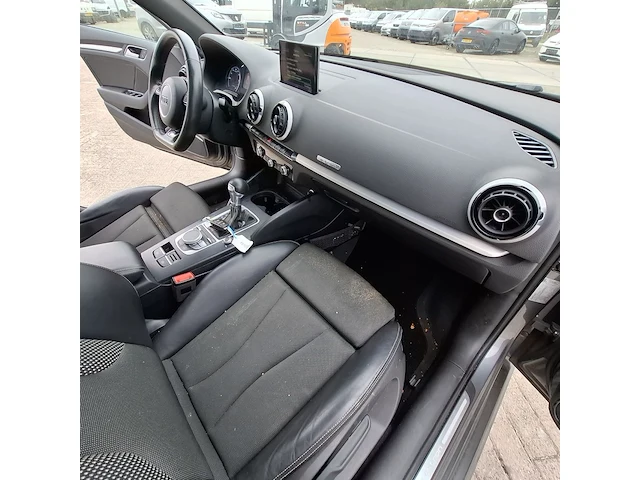 Personenauto, audi, a3 sportback 1.4 e-tron phev ambition pro line plus, grijs, 2015 - afbeelding 32 van  49