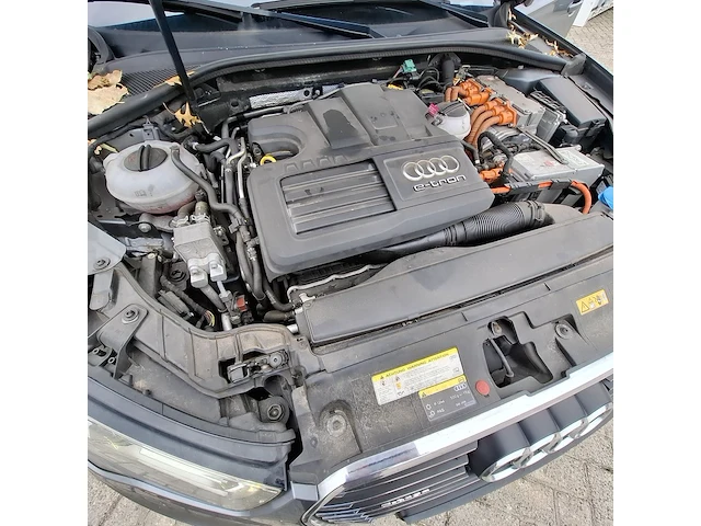 Personenauto, audi, a3 sportback 1.4 e-tron phev ambition pro line plus, grijs, 2015 - afbeelding 44 van  49