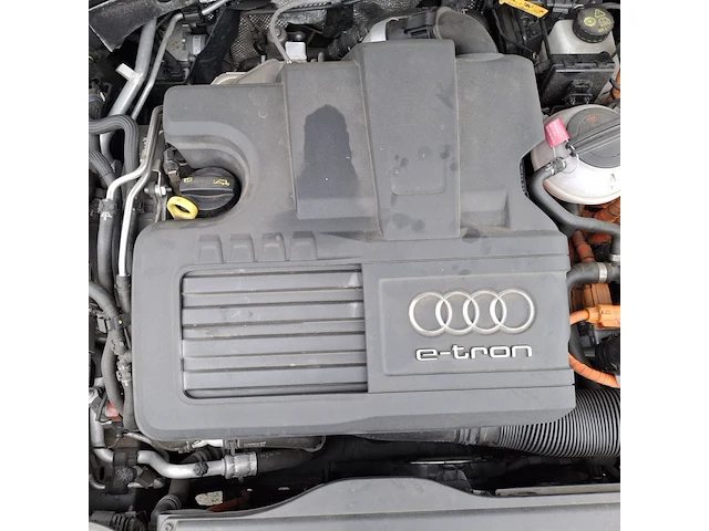 Personenauto, audi, a3 sportback 1.4 e-tron phev ambition pro line plus, grijs, 2015 - afbeelding 46 van  49