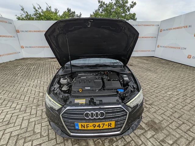 Personenauto audi, a3 sportback 1.6 tdi sport lease edition, grijs, bouwjaar 2017 - afbeelding 32 van  52