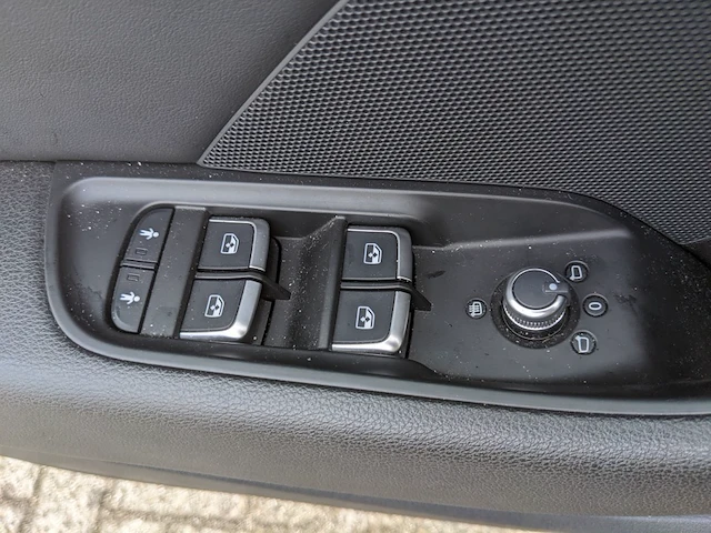 Personenauto audi, a3 sportback 1.6 tdi sport lease edition, zwart, bouwjaar 2017 - afbeelding 21 van  52