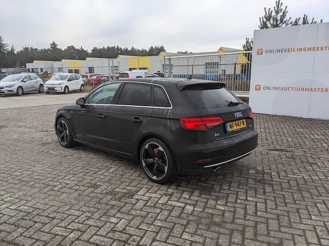 Personenauto audi, a3 sportback 1.6 tdi sport lease edition, zwart, bouwjaar 2017 - afbeelding 8 van  52