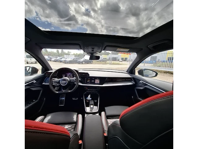Personenauto audi, a3 sportback 2.5 tfsi rs 3 quattro, bouwjaar 2022 - afbeelding 35 van  90