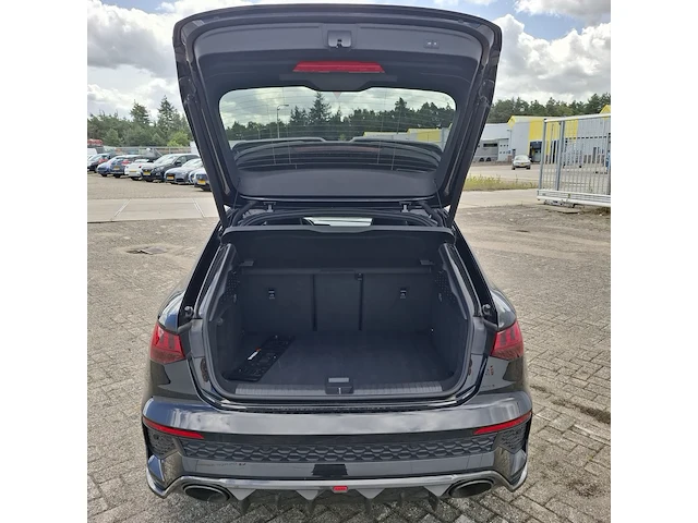 Personenauto audi, a3 sportback 2.5 tfsi rs 3 quattro, bouwjaar 2022 - afbeelding 38 van  90
