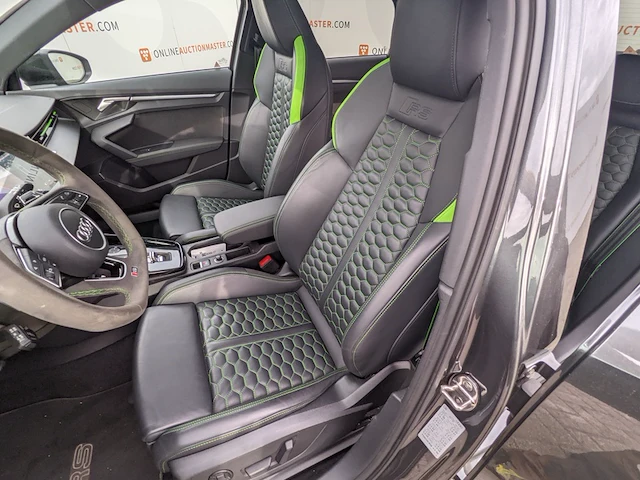 Personenauto audi, a3 sportback 2.5 tfsi rs 3 quattro, grijs, bouwjaar 2023 - afbeelding 30 van  57