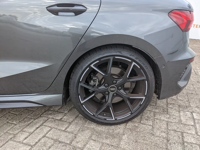 Personenauto audi, a3 sportback 2.5 tfsi rs 3 quattro, grijs, bouwjaar 2023 - afbeelding 46 van  57