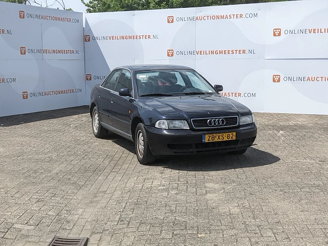 Personenauto audi, a4 1.6 advance, bouwjaar 1999 - afbeelding 34 van  43