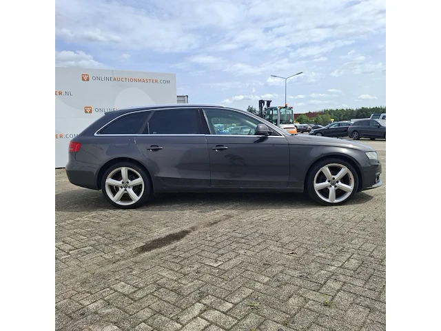 Personenauto audi, a4 avant 2.0 tdi, bouwjaar 2009 - afbeelding 34 van  42