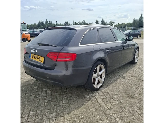 Personenauto audi, a4 avant 2.0 tdi, bouwjaar 2009 - afbeelding 38 van  42