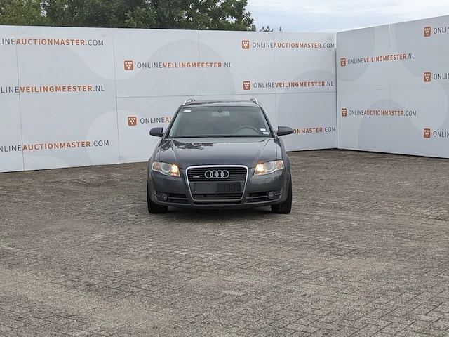 Personenauto audi, a4 avant 2.0 tfsi, grijs, bouwjaar 2005 - afbeelding 2 van  47