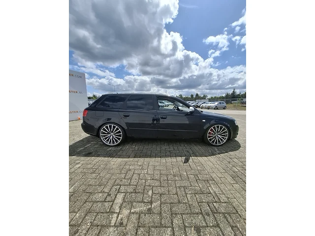 Personenauto audi, a4 avant 3.0 tdi quattro, bouwjaar 2005 - afbeelding 32 van  35