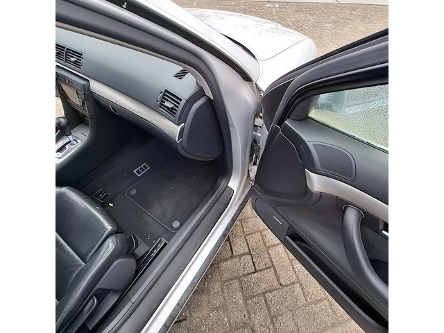 Personenauto, audi, a4 limousine 1.8, 2005 - afbeelding 24 van  42