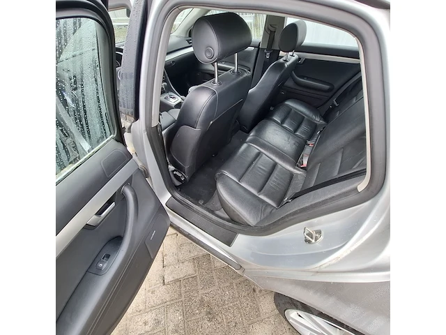 Personenauto audi, a4 limousine 1.8, grijs, bouwjaar 2005 - afbeelding 15 van  42