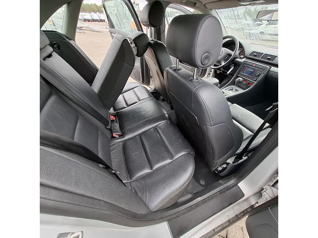 Personenauto audi, a4 limousine 1.8, grijs, bouwjaar 2005 - afbeelding 20 van  42