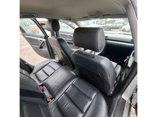 Personenauto audi, a4 limousine 1.8, grijs, bouwjaar 2005 - afbeelding 22 van  42