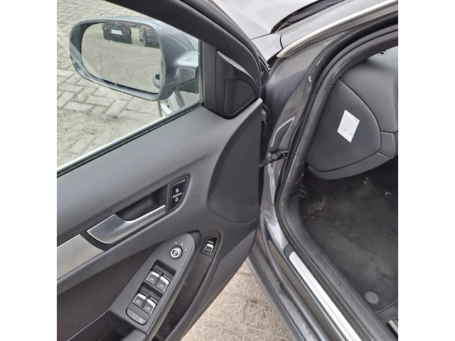Personenauto audi, a4 limousine 1.8, grijs, bouwjaar 2014 - afbeelding 3 van  46