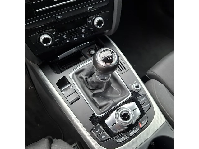 Personenauto audi, a4 limousine 1.8, grijs, bouwjaar 2014 - afbeelding 13 van  46