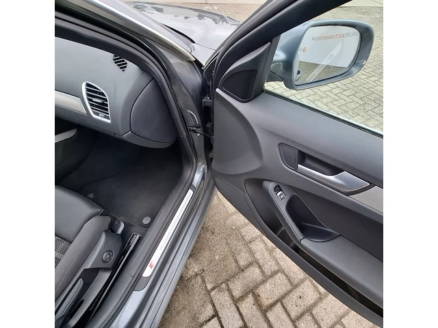 Personenauto audi, a4 limousine 1.8, grijs, bouwjaar 2014 - afbeelding 22 van  46