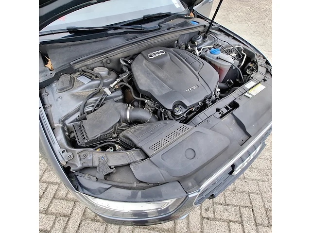 Personenauto audi, a4 limousine 1.8, grijs, bouwjaar 2014 - afbeelding 35 van  46