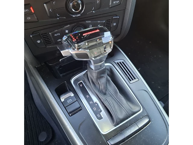 Personenauto, audi, a4 limousine 1.8 tfsi, grijs, 2008 - afbeelding 16 van  47