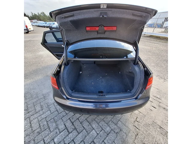 Personenauto, audi, a4 limousine 1.8 tfsi, grijs, 2008 - afbeelding 22 van  47