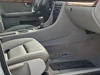 Personenauto audi, a4 v6 3.0, grijs, bouwjaar 2003 - afbeelding 30 van  46