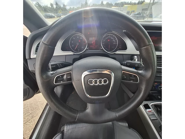 Personenauto, audi, a5 - afbeelding 11 van  42