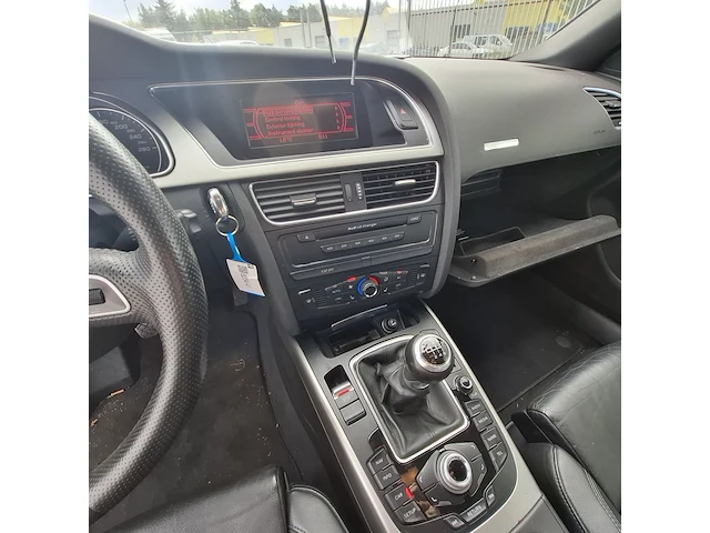 Personenauto, audi, a5 - afbeelding 13 van  42
