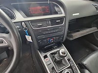 Personenauto, audi, a5 - afbeelding 13 van  42