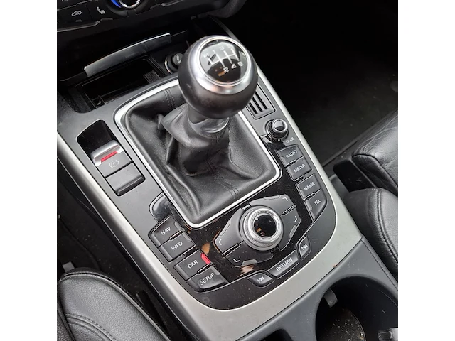 Personenauto, audi, a5 - afbeelding 16 van  42