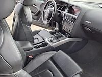 Personenauto, audi, a5 - afbeelding 23 van  42