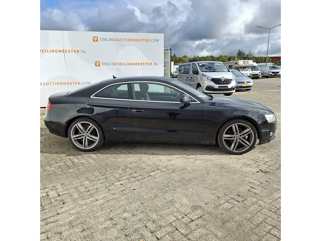 Personenauto, audi, a5 - afbeelding 4 van  42