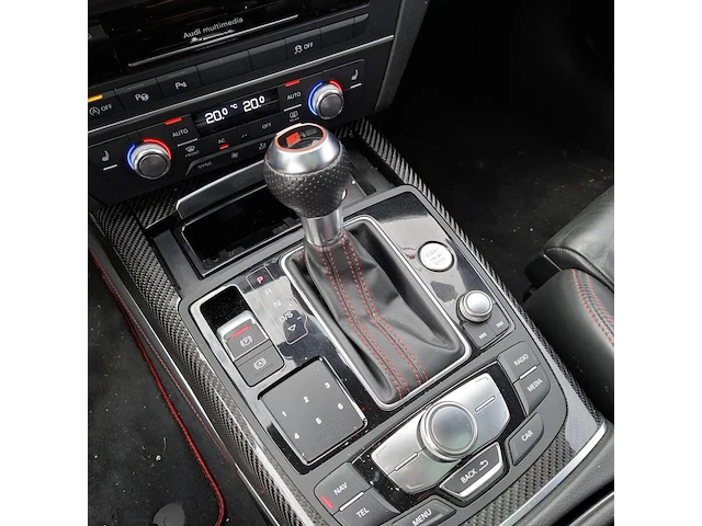 Personenauto audi, a6 avant 4.0 tfsi rs6 quattro, zwart, bouwjaar 2013 - afbeelding 16 van  47