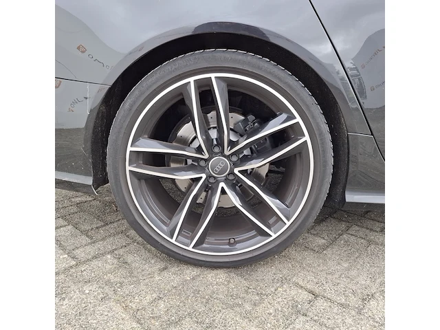 Personenauto audi, a6 avant 4.0 tfsi rs6 quattro, zwart, bouwjaar 2013 - afbeelding 32 van  47