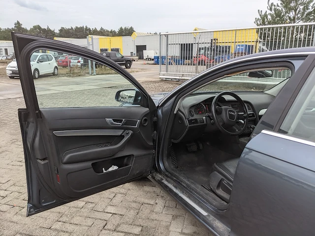 Personenauto audi, a6 limousine 2.4, bouwjaar 2007 - afbeelding 46 van  46