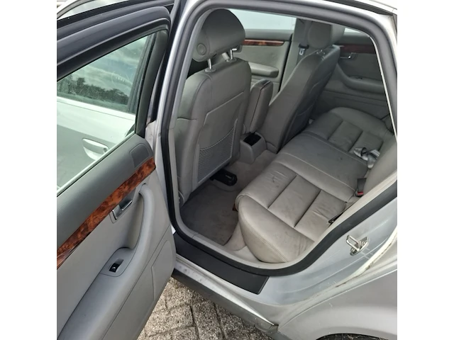 Personenauto audi, a6 limousine 3.0 pro line, bouwjaar 2003 - afbeelding 22 van  46