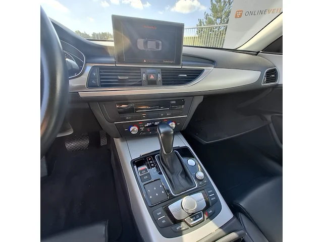 Personenauto, audi, a6 - afbeelding 10 van  50