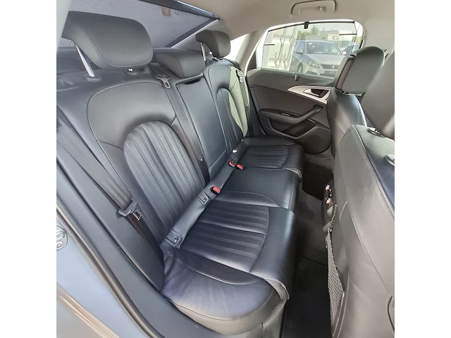 Personenauto, audi, a6 - afbeelding 25 van  50
