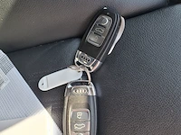 Personenauto, audi, a6 - afbeelding 30 van  50