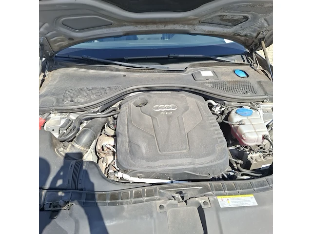 Personenauto, audi, a6 - afbeelding 33 van  50