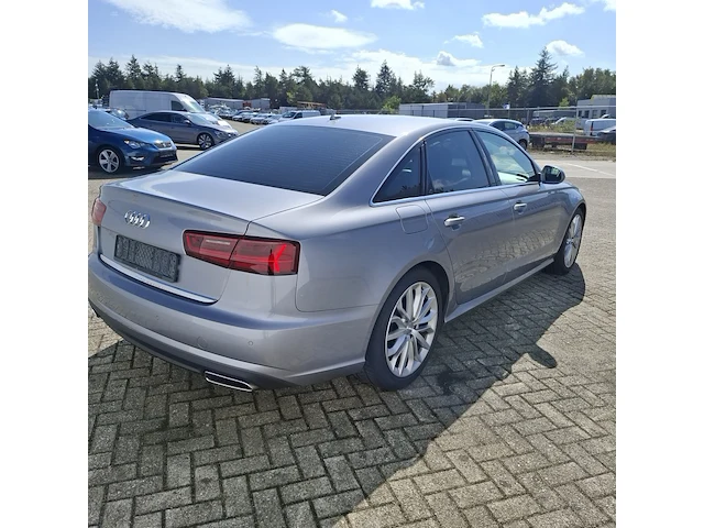 Personenauto, audi, a6 - afbeelding 45 van  50